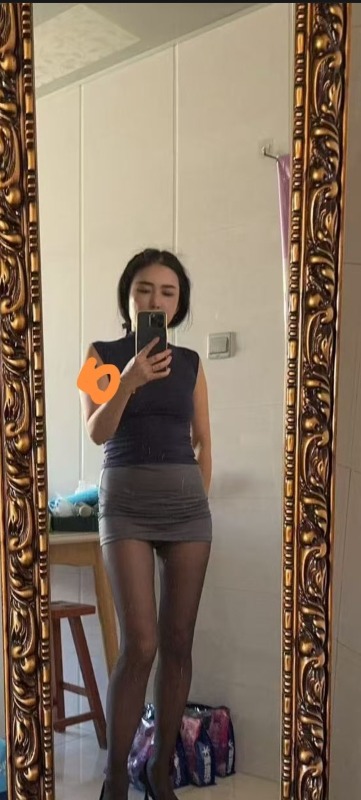 Screenshot_2026-01-04-01-19-15-748_com.uneed.yuni-edit.jpg Screenshot_2026-01-04-01-19-15-748_com.uneed.yuni-edit.jpg